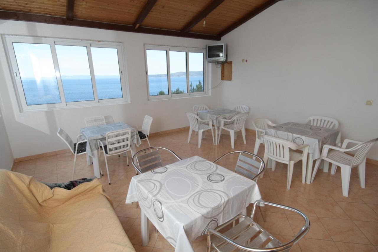 Apartments And Rooms With Parking Space Brela, Makarska - 6895 Exterior photo