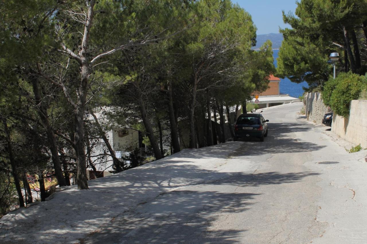 Apartments And Rooms With Parking Space Brela, Makarska - 6895 Exterior photo