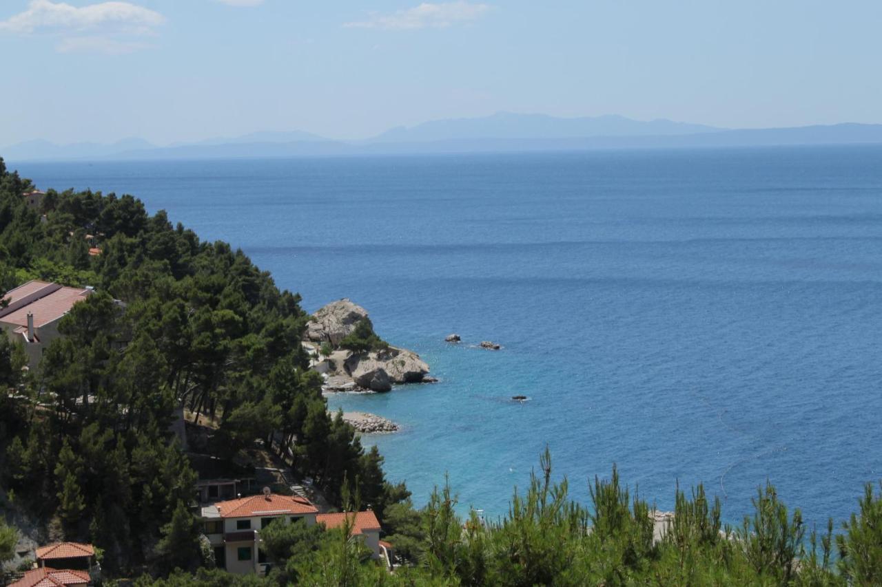 Apartments And Rooms With Parking Space Brela, Makarska - 6895 Exterior photo